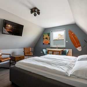 Comfort Zimmer mit Kingsize-Bett